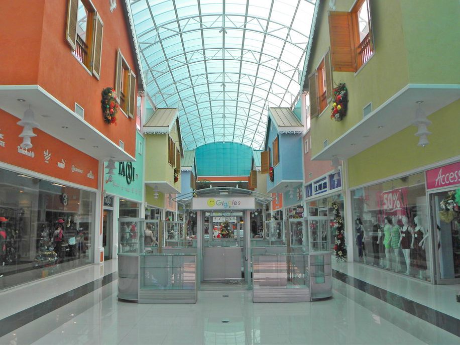 Baywalk Mall in Rodney Bay